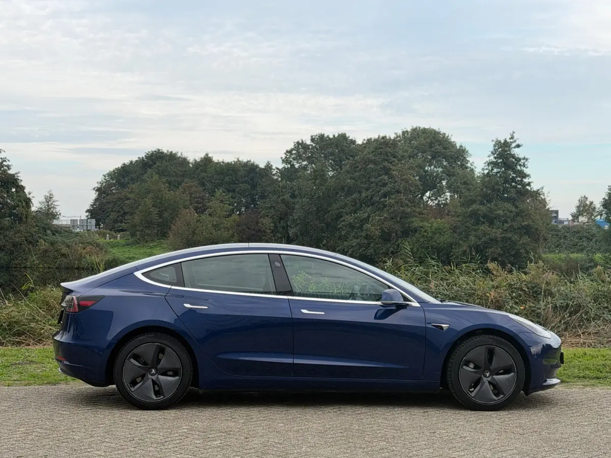 Long Range AWD 75 kWh - Deep Blue Metallic - SOH 87% - Topstaat