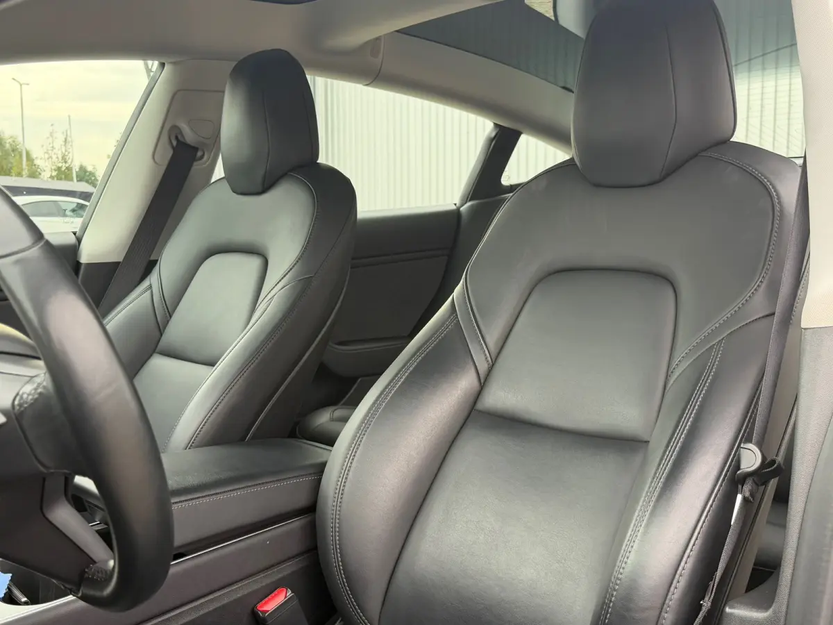 Long Range AWD 75 kWh - Deep Blue Metallic - SOH 87% - Topstaat