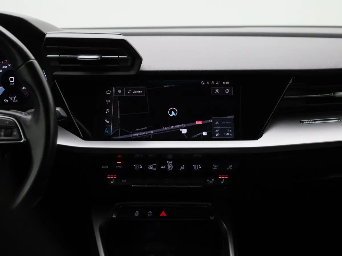 35 TFSI Business edition | Apple Carplay / Android Auto | Lichtmetalen Velgen | Privacy Glass | Virtual Cockpit |