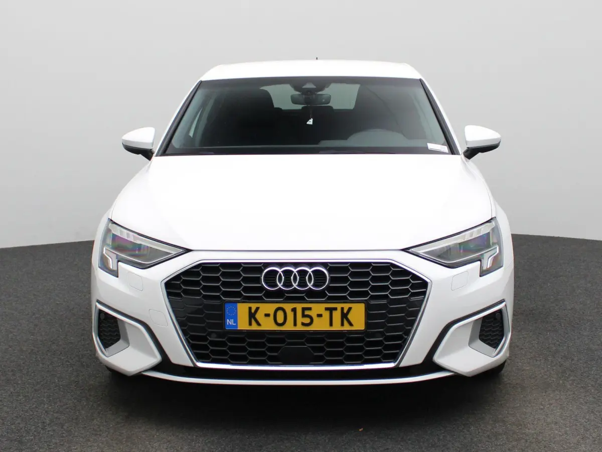 35 TFSI Business edition | Apple Carplay / Android Auto | Lichtmetalen Velgen | Privacy Glass | Virtual Cockpit |