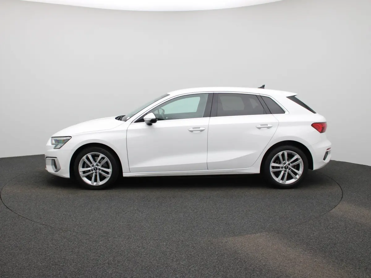 35 TFSI Business edition | Apple Carplay / Android Auto | Lichtmetalen Velgen | Privacy Glass | Virtual Cockpit |