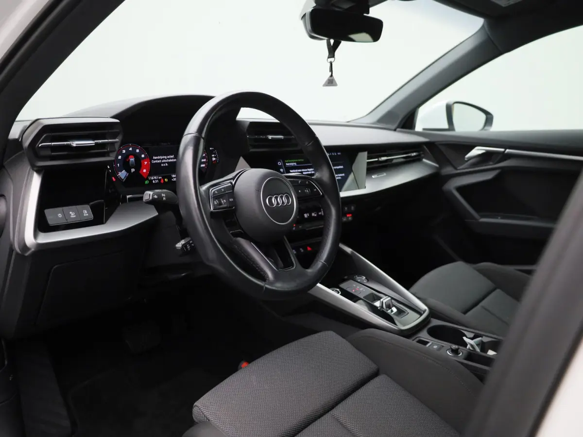 35 TFSI Business edition | Apple Carplay / Android Auto | Lichtmetalen Velgen | Privacy Glass | Virtual Cockpit |
