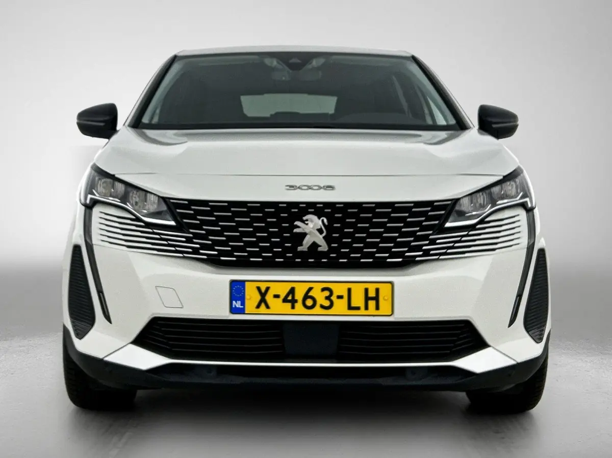 HYbrid4 Blue Lease Allure 300pk Automaat | Navigatie | Camera | Licht Metalen Velgen 18" | Dodehoek Detectie | Voorstoelen Verwarmd