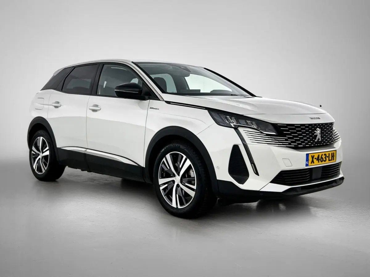 HYbrid4 Blue Lease Allure 300pk Automaat | Navigatie | Camera | Licht Metalen Velgen 18" | Dodehoek Detectie | Voorstoelen Verwarmd
