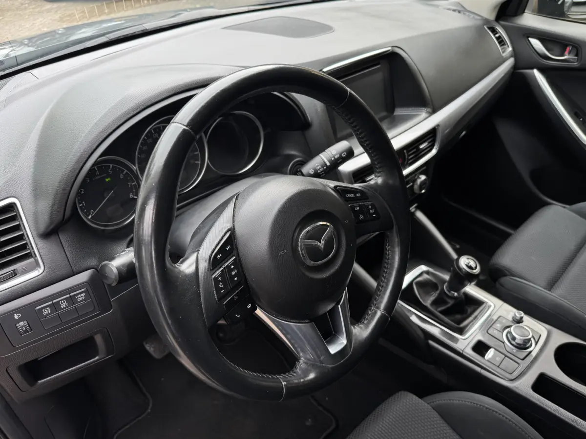 2.0 SkyActiv-G 165 Skylease 2WD Navi Camera