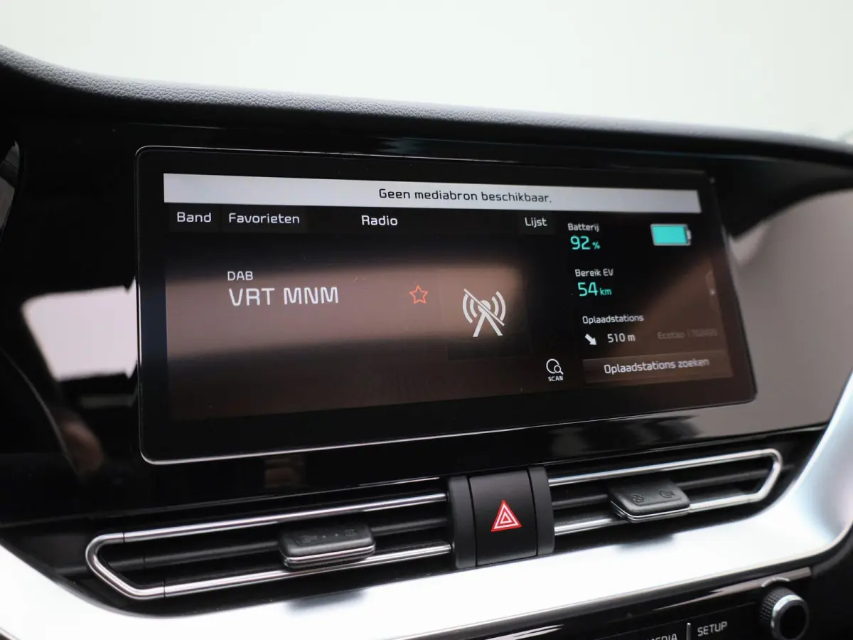 1.6 GDi PHEV ExecutiveLine | Schuif/Kanteldak | Lederen Bekleding | JBL Audio | Privacy Glass | Elek. Stoelen |