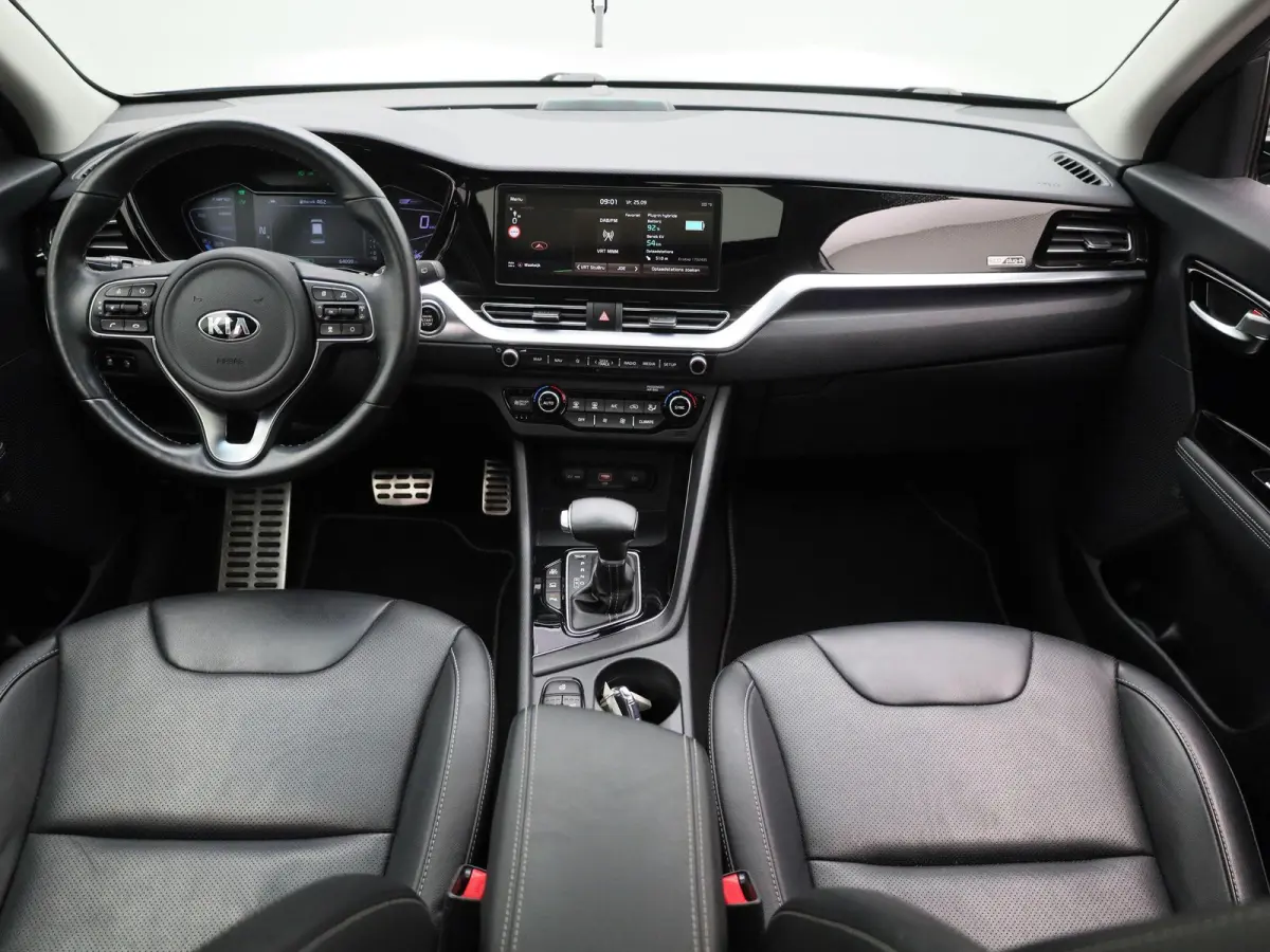 1.6 GDi PHEV ExecutiveLine | Schuif/Kanteldak | Lederen Bekleding | JBL Audio | Privacy Glass | Elek. Stoelen |