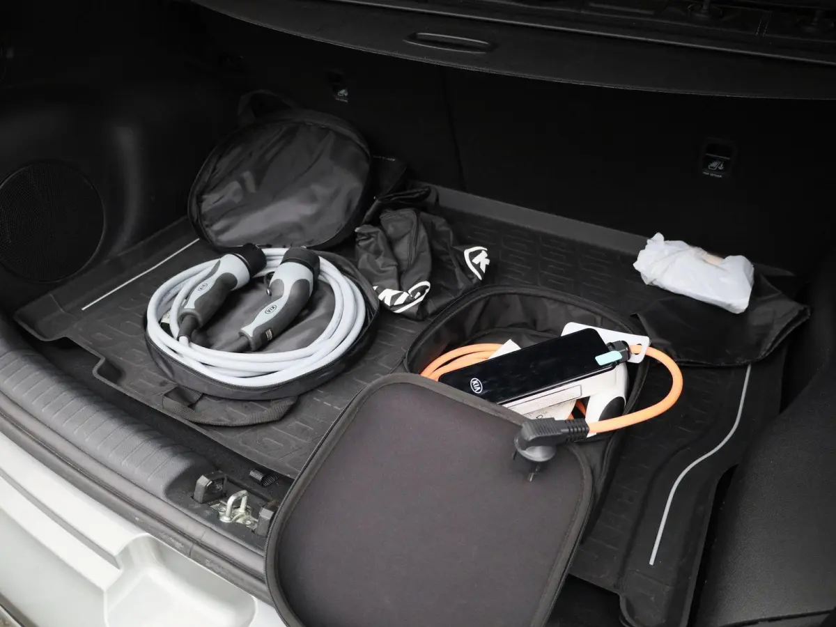 1.6 GDi PHEV ExecutiveLine | Schuif/Kanteldak | Lederen Bekleding | JBL Audio | Privacy Glass | Elek. Stoelen |