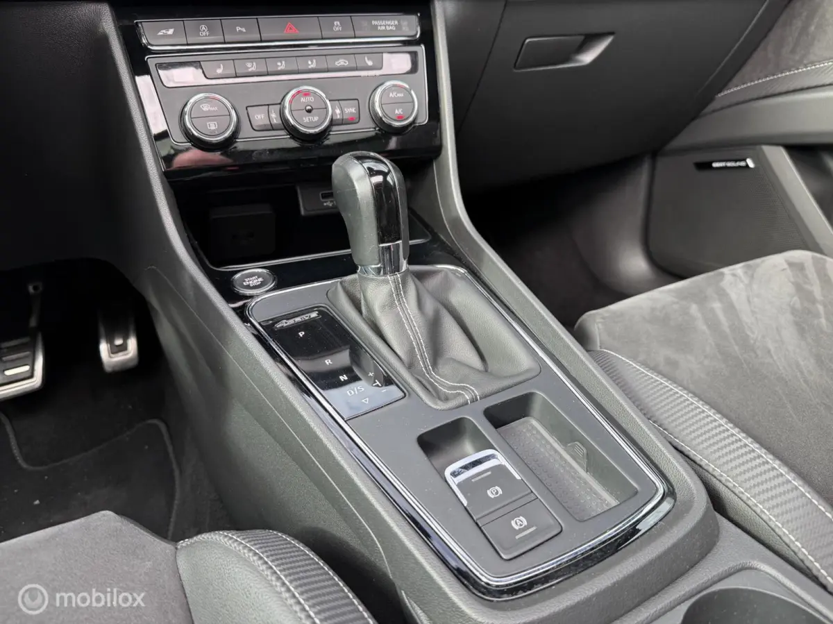 2.0 TSI CUPRA 300 4DRIVE Kuipstoelen/Pano/Viritual