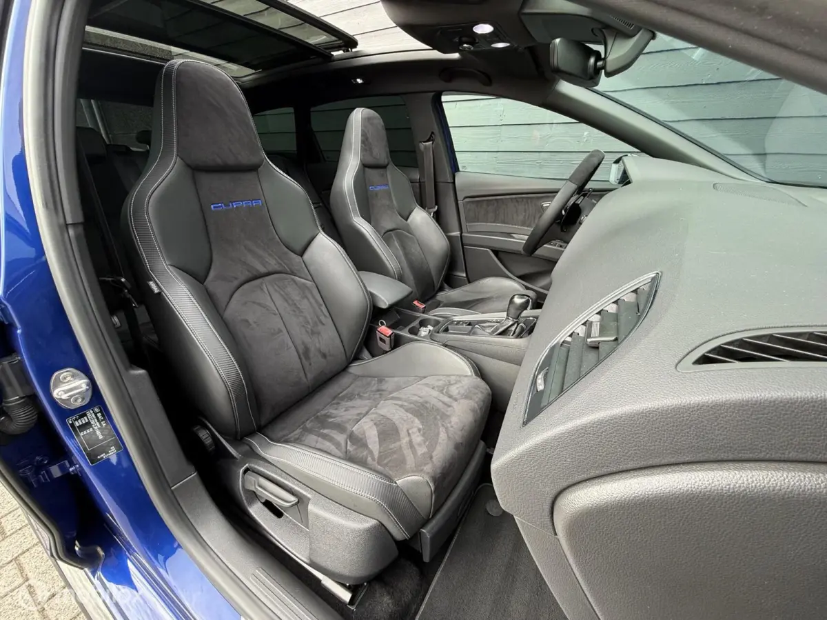 2.0 TSI CUPRA 300 4DRIVE Kuipstoelen/Pano/Viritual
