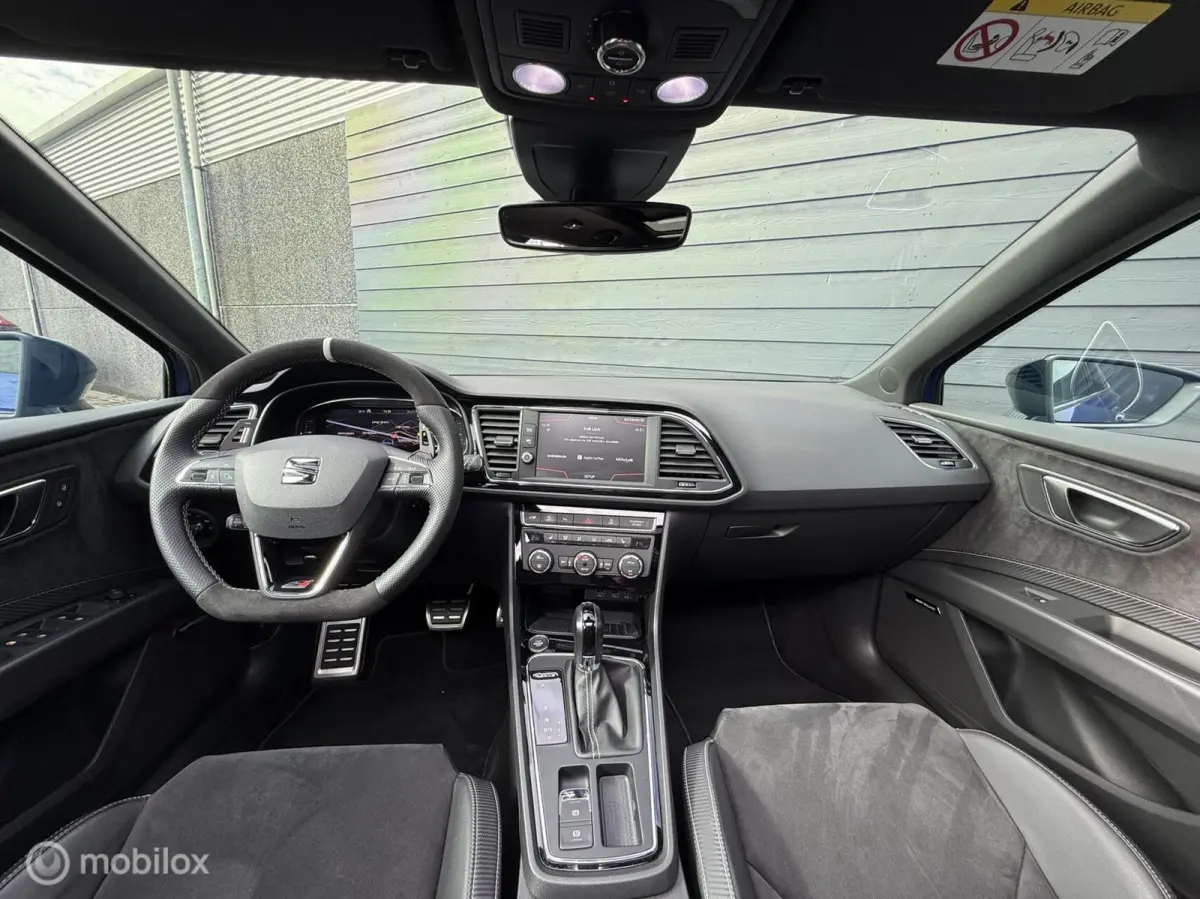 2.0 TSI CUPRA 300 4DRIVE Kuipstoelen/Pano/Viritual