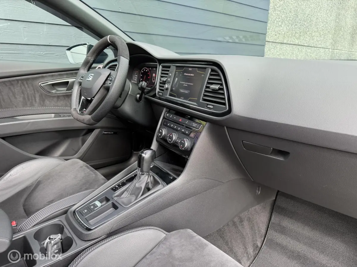 2.0 TSI CUPRA 300 4DRIVE Kuipstoelen/Pano/Viritual