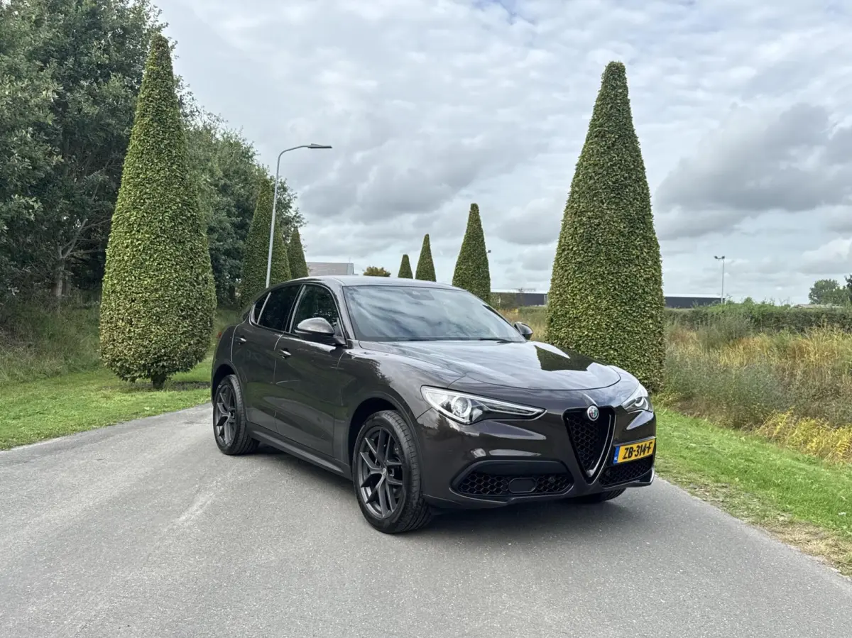 2.0t Q4 280pk, Veloce, Unieke kleur!! 20"
