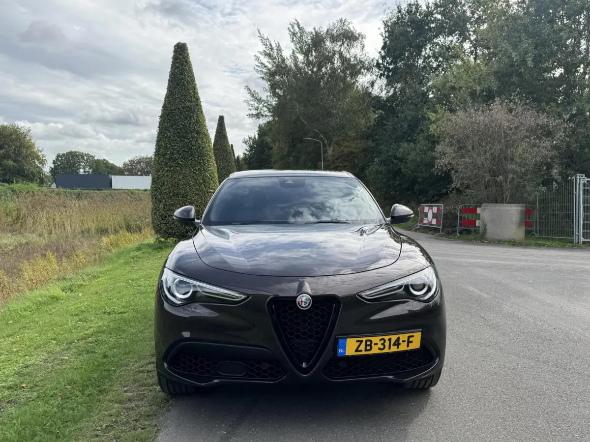 2.0t Q4 280pk, Veloce, Unieke kleur!! 20"