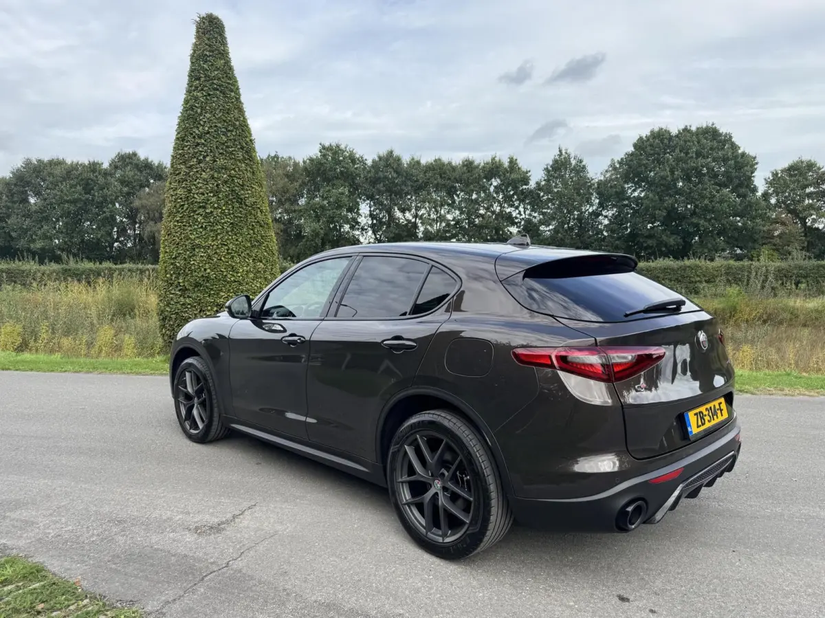 2.0t Q4 280pk, Veloce, Unieke kleur!! 20"