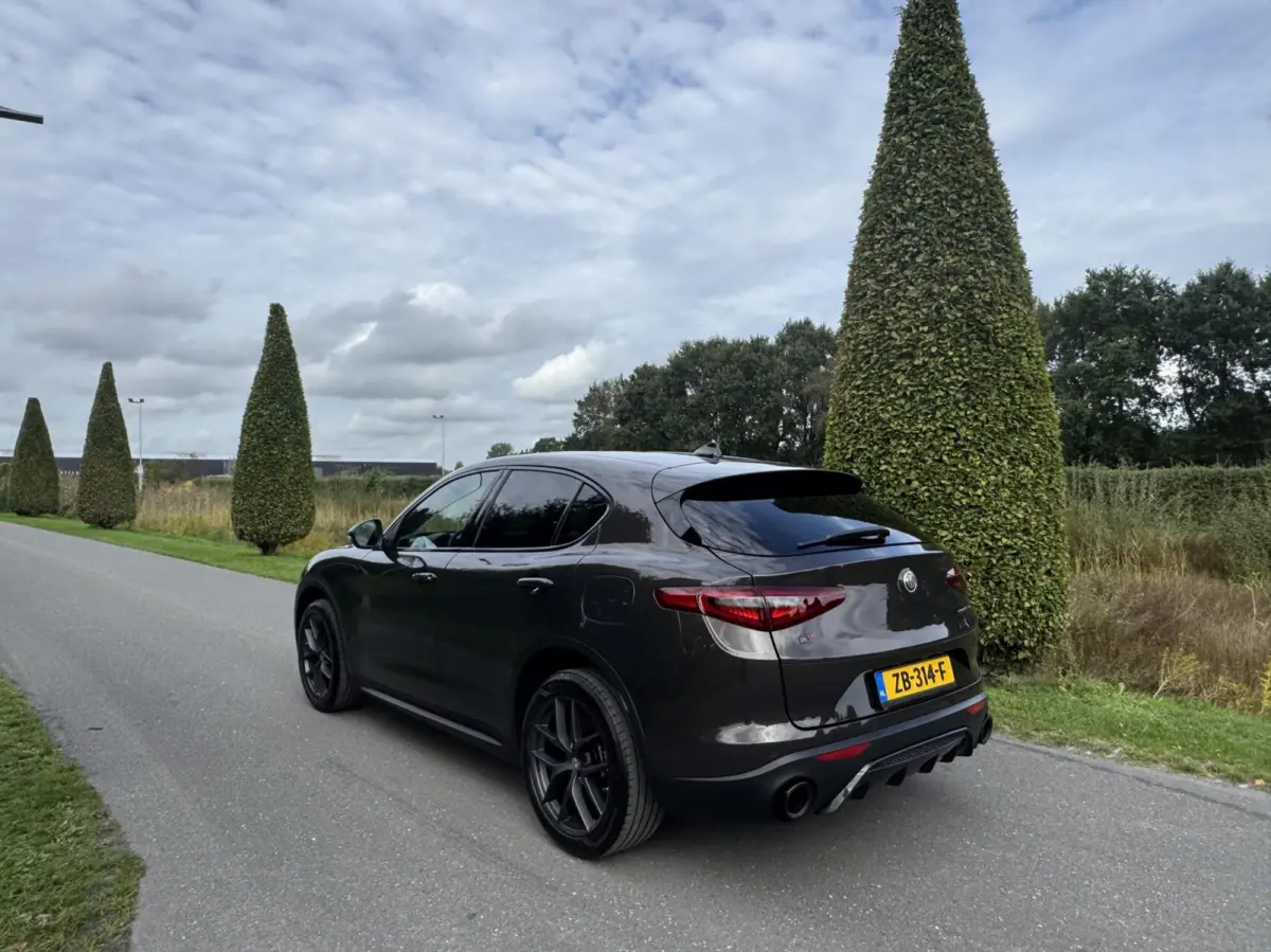 2.0t Q4 280pk, Veloce, Unieke kleur!! 20"