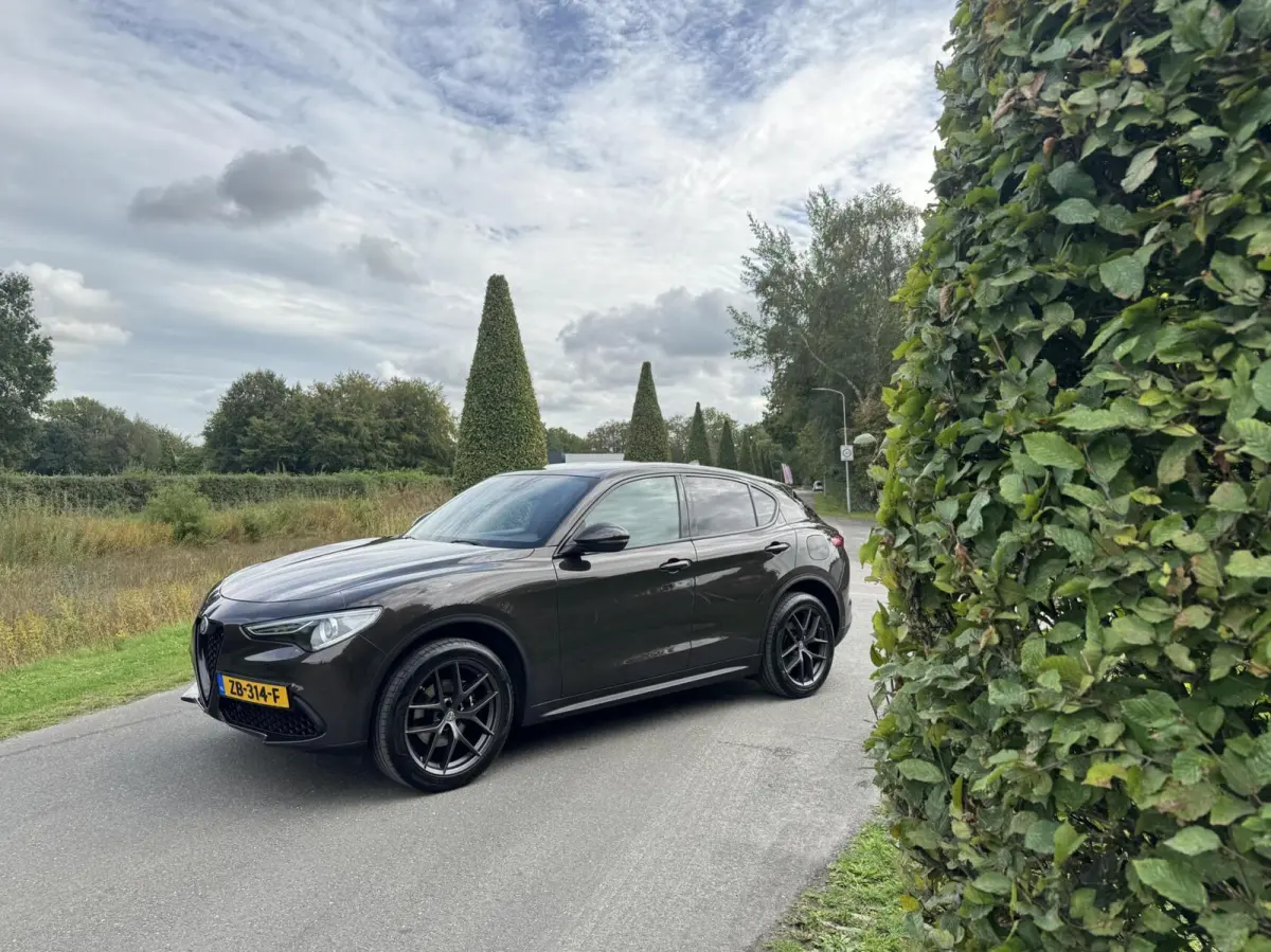 2.0t Q4 280pk, Veloce, Unieke kleur!! 20"