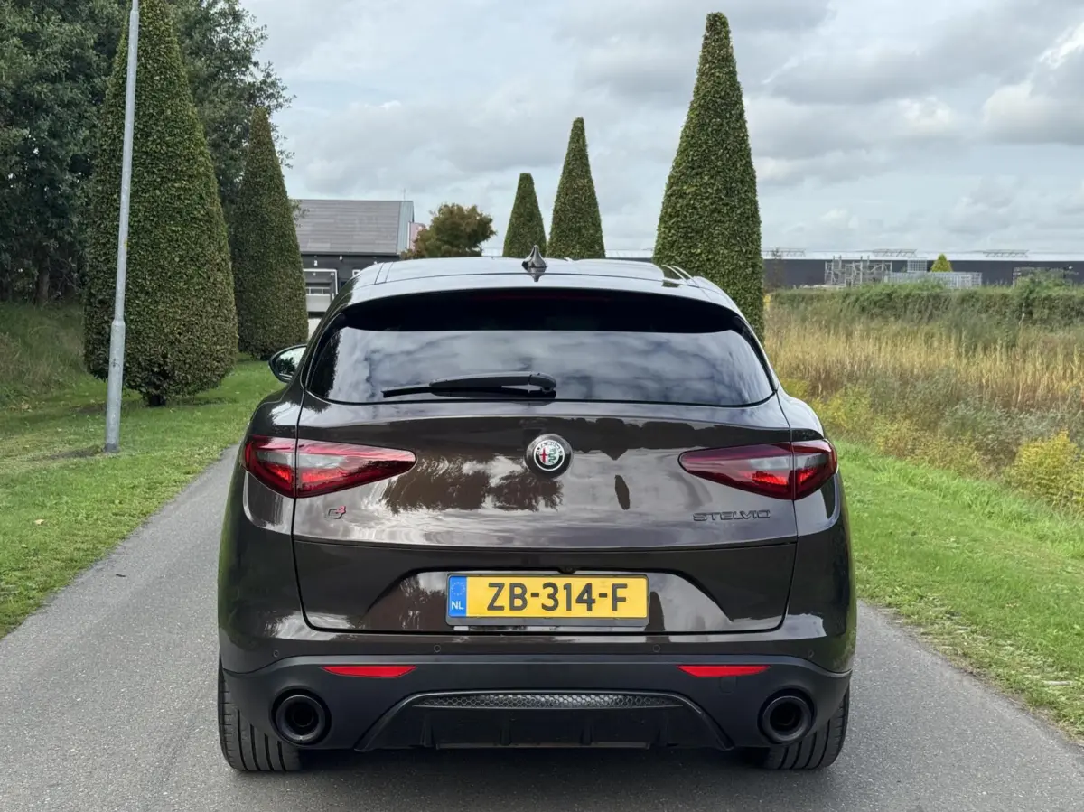 2.0t Q4 280pk, Veloce, Unieke kleur!! 20"