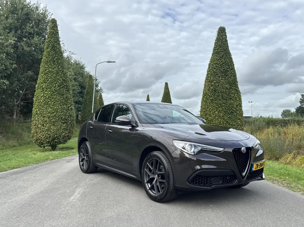 2.0t Q4 280pk, Veloce, Unieke kleur!! 20"