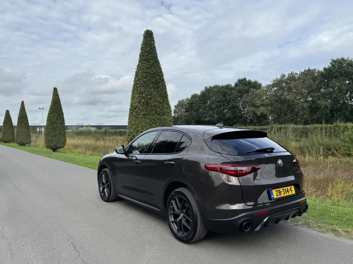2.0t Q4 280pk, Veloce, Unieke kleur!! 20"