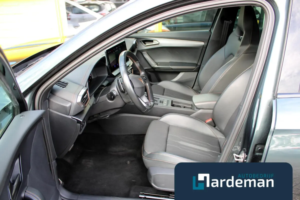 1.4 e-Hybrid VZ Performance Carplay Camera