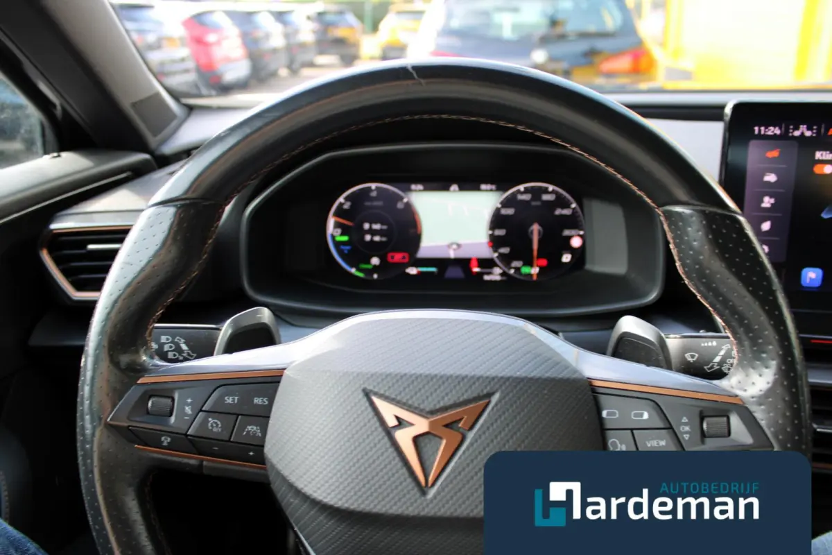 1.4 e-Hybrid VZ Performance Carplay Camera