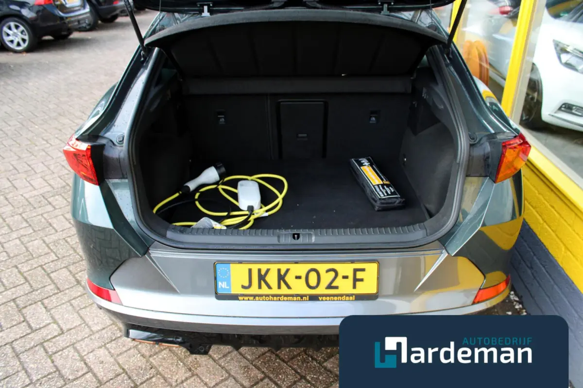 1.4 e-Hybrid VZ Performance Carplay Camera