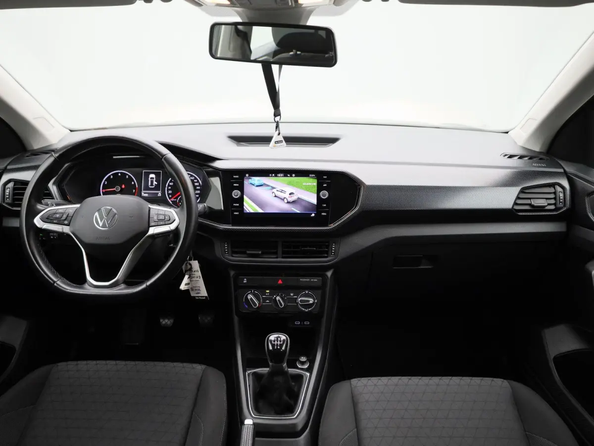 1.0 TSI Life | Apple Carplay / Android Auto | Cruise Control | Achteruitrijcamera | Lichtmetalen Velgen |