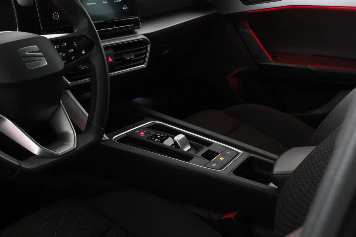 1.4 TSI eHybrid PHEV FR > SOH 100%!/18inch/Winterpakket/Matrix-LED