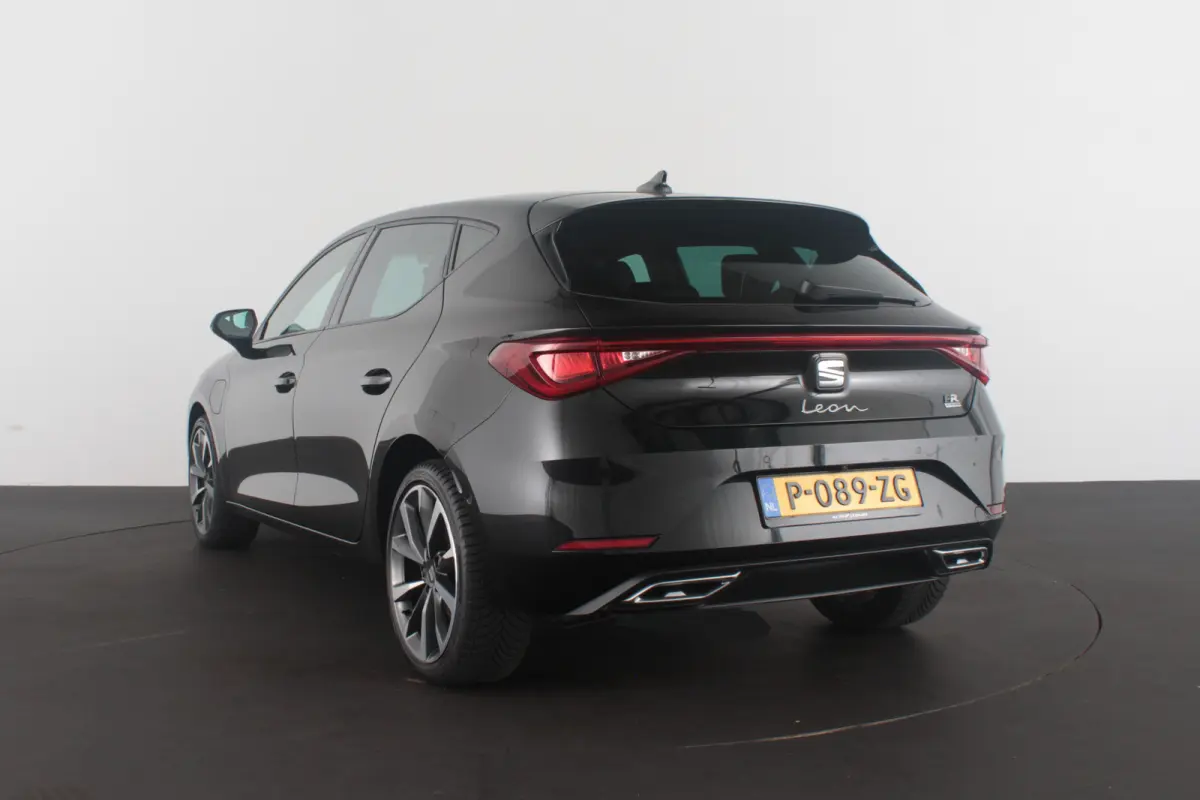 1.4 TSI eHybrid PHEV FR > SOH 100%!/18inch/Winterpakket/Matrix-LED