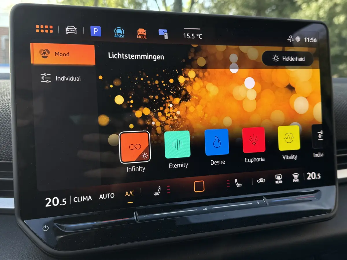 1.5 eTSI 150PK DSG R-LINE SPORT IQ.LIGHT-MATRIX/NAVI/TREKHAAK