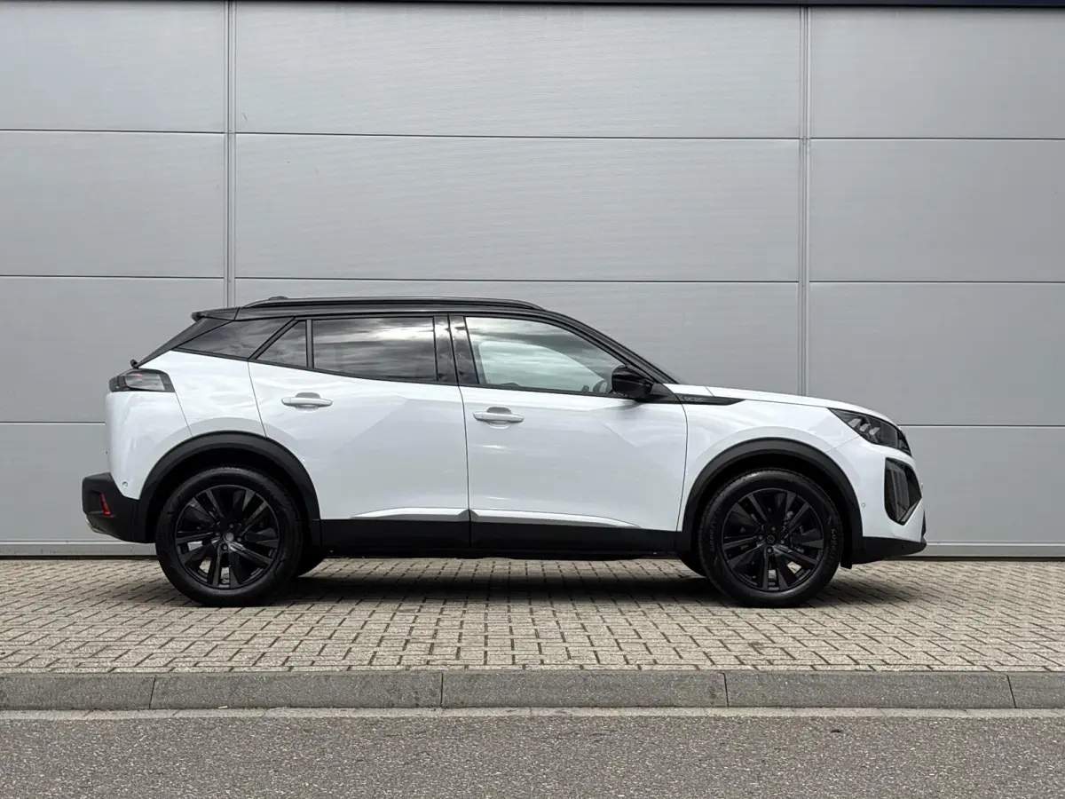 1.2 Hybrid 145 GT Van € 44.979,- voor € 37.643,-!! | Panoramisch schuifdak | Stoelverwarming | Camera | Apple Carplay/Android Auto