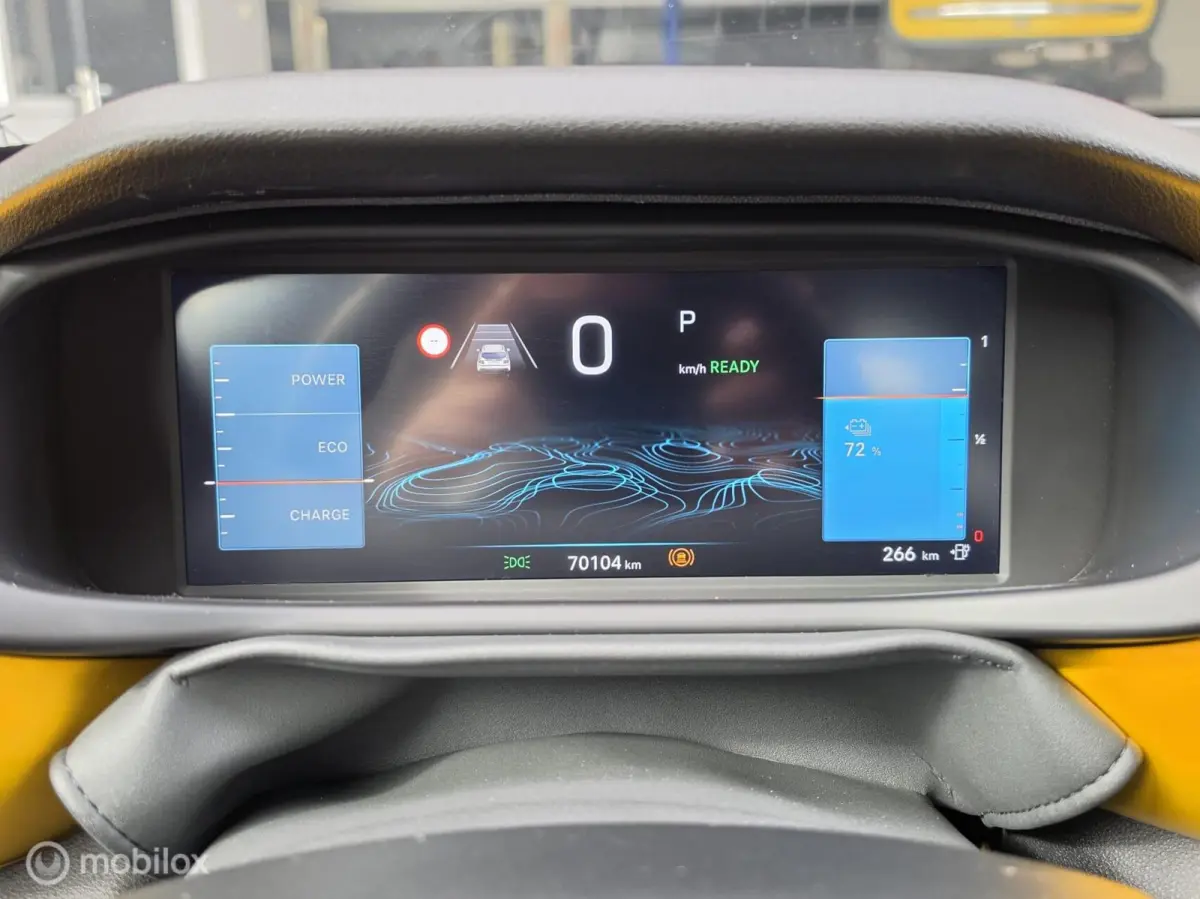 SUMMIT 54kWh ACC CAMERA KEYLESS CARPLAY STOELVERWARMING