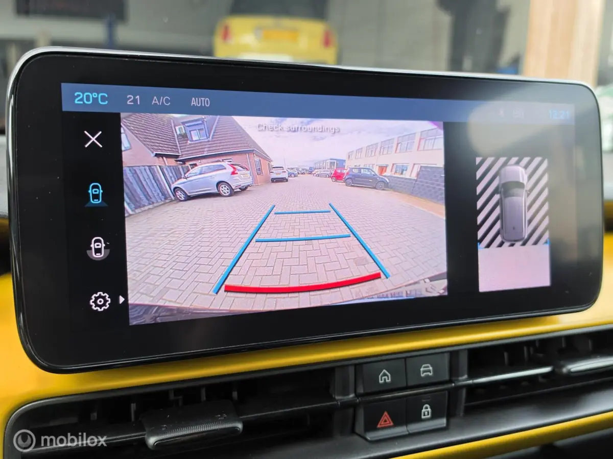 SUMMIT 54kWh ACC CAMERA KEYLESS CARPLAY STOELVERWARMING
