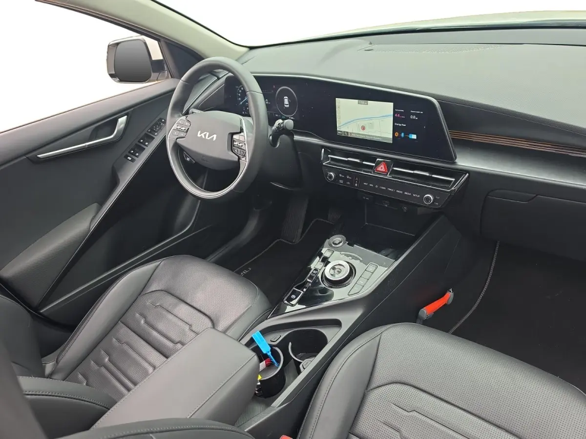 1.6 GDi Hybrid DynamicPlusLine | Navigatie | Climate control | Head up display | Stoel + Stuurverwarming | Elektrische achterklep