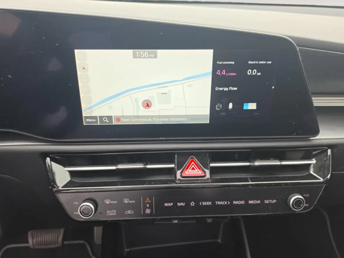 1.6 GDi Hybrid DynamicPlusLine | Navigatie | Climate control | Head up display | Stoel + Stuurverwarming | Elektrische achterklep