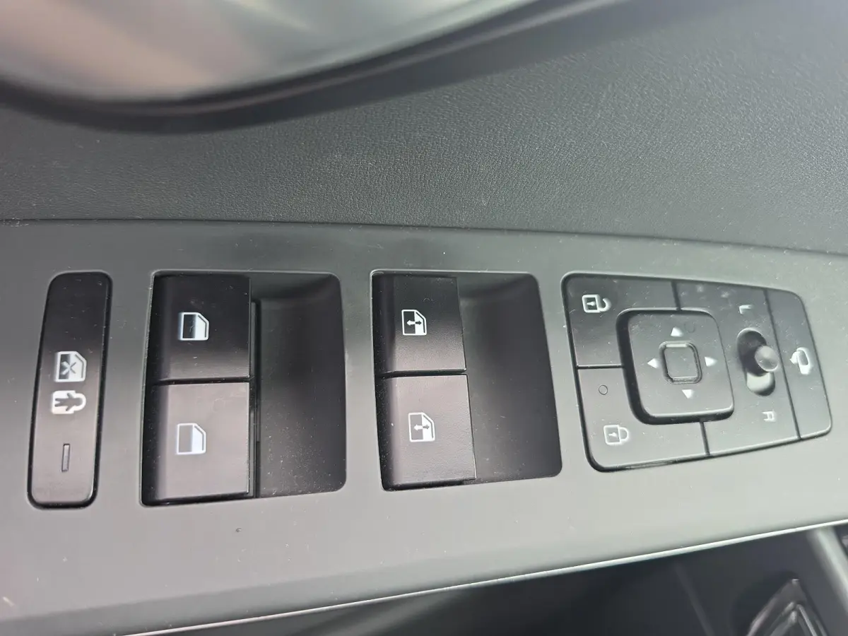 1.6 GDi Hybrid DynamicPlusLine | Navigatie | Climate control | Head up display | Stoel + Stuurverwarming | Elektrische achterklep