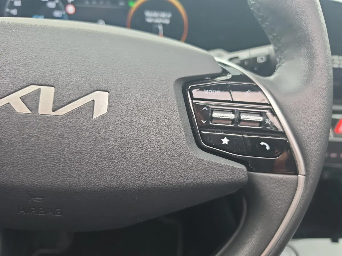 1.6 GDi Hybrid DynamicPlusLine | Navigatie | Climate control | Head up display | Stoel + Stuurverwarming | Elektrische achterklep