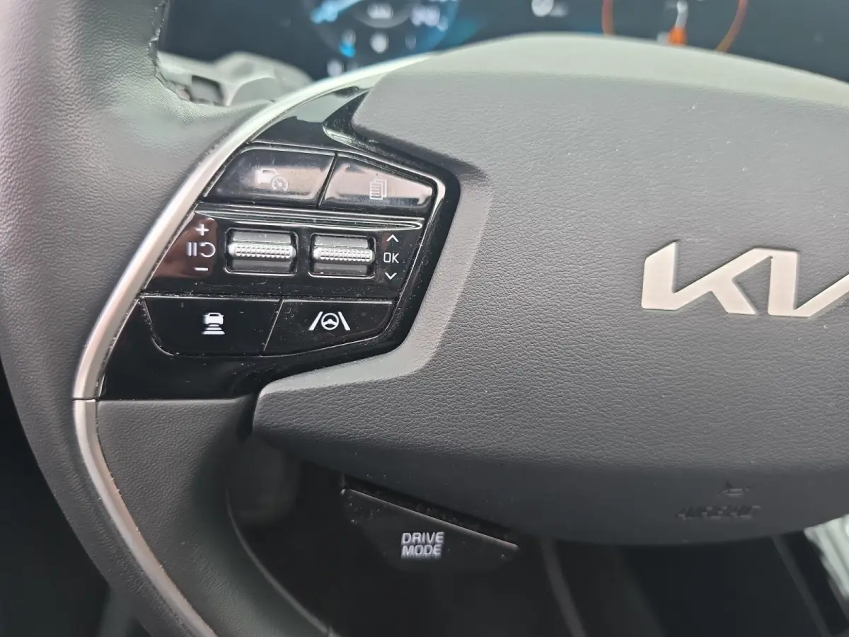 1.6 GDi Hybrid DynamicPlusLine | Navigatie | Climate control | Head up display | Stoel + Stuurverwarming | Elektrische achterklep