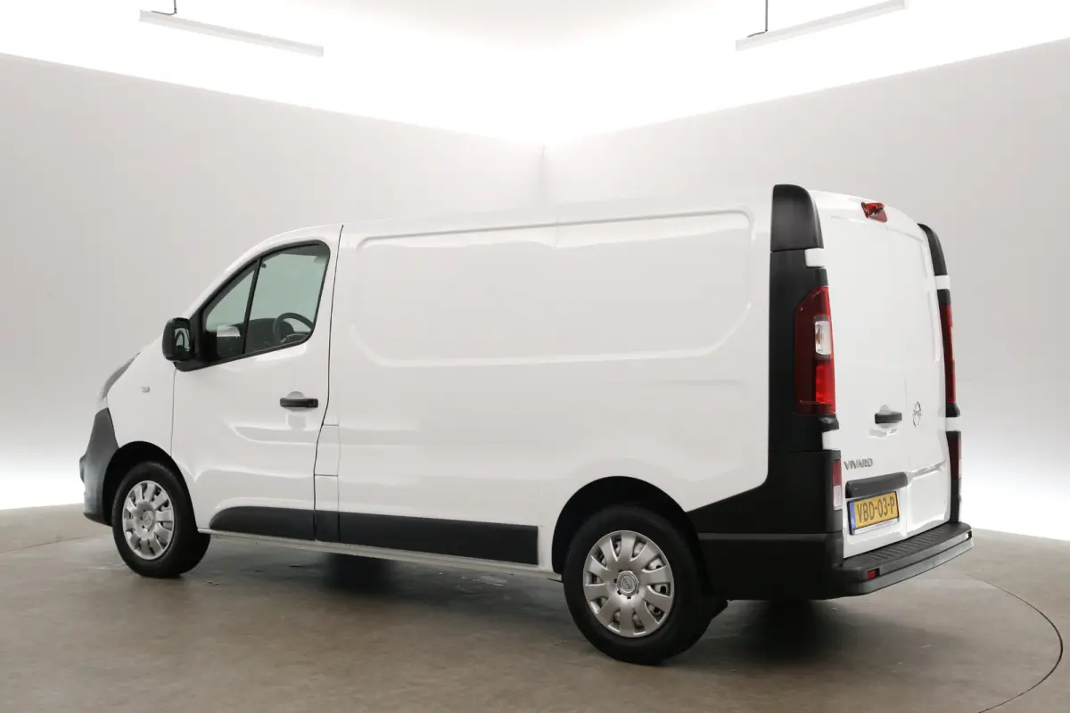 1.6 CDTI L1H1 | Airco | Camera | Carplay | 3 Zits | Elektrpakket