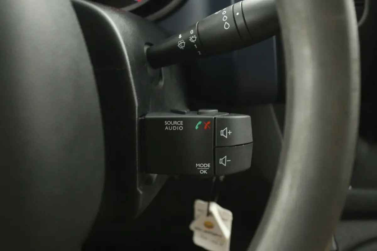 1.6 CDTI L1H1 | Airco | Camera | Carplay | 3 Zits | Elektrpakket