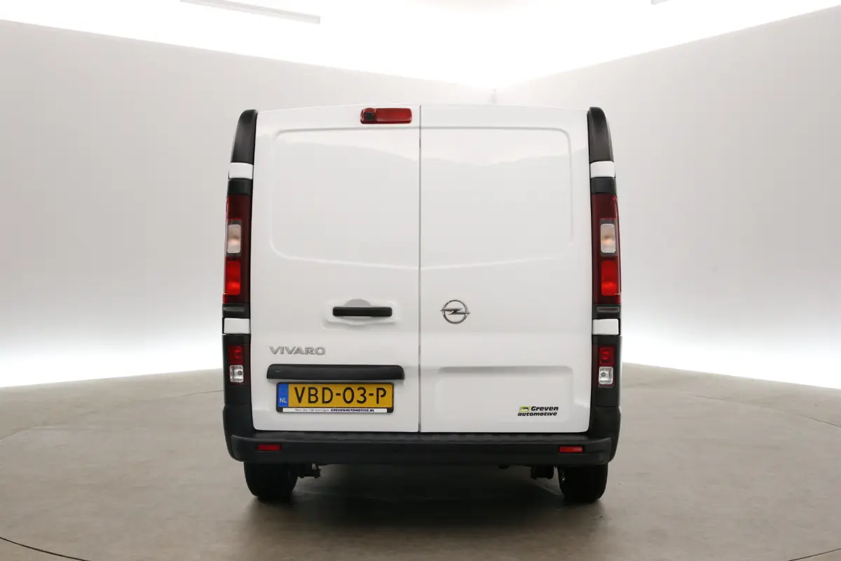 1.6 CDTI L1H1 | Airco | Camera | Carplay | 3 Zits | Elektrpakket
