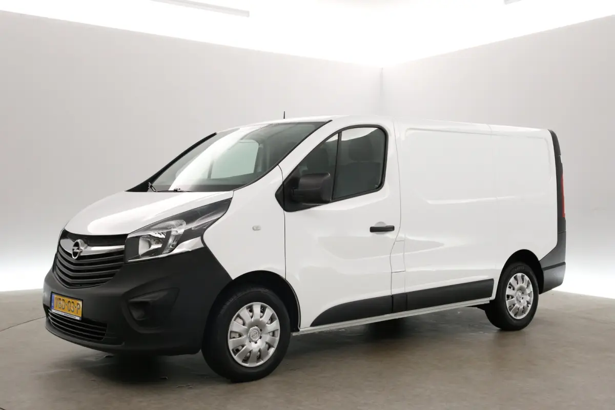 1.6 CDTI L1H1 | Airco | Camera | Carplay | 3 Zits | Elektrpakket