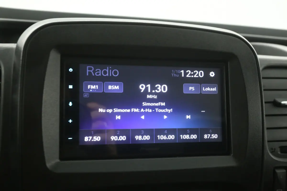 1.6 CDTI L1H1 | Airco | Camera | Carplay | 3 Zits | Elektrpakket