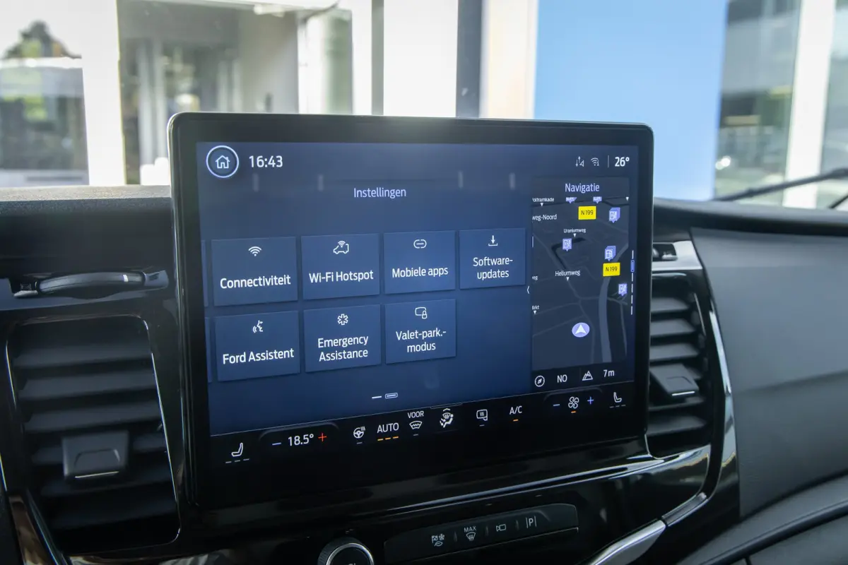 350 L3H2 Trend 68 kWh | Apple Carplay/Android Auto | Dodehoekdetectie | Rondomzicht camera | Stoel- Stuurverwarming | Zijwandbekleding laadruimte | Apple Carplay/Android Auto|telefoonintegra
