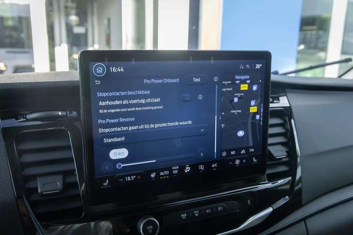 350 L3H2 Trend 68 kWh | Apple Carplay/Android Auto | Dodehoekdetectie | Rondomzicht camera | Stoel- Stuurverwarming | Zijwandbekleding laadruimte | Apple Carplay/Android Auto|telefoonintegra