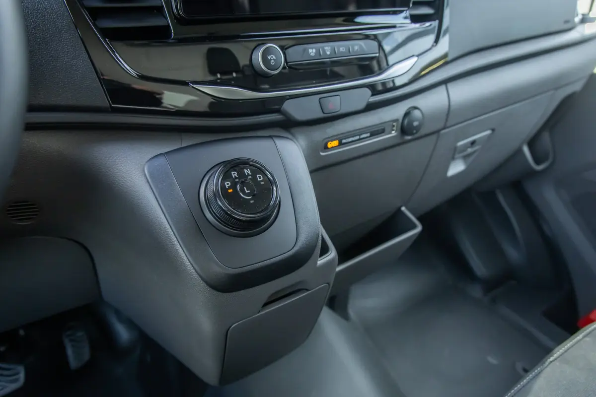 350 L3H2 Trend 68 kWh | Apple Carplay/Android Auto | Dodehoekdetectie | Rondomzicht camera | Stoel- Stuurverwarming | Zijwandbekleding laadruimte | Apple Carplay/Android Auto|telefoonintegra