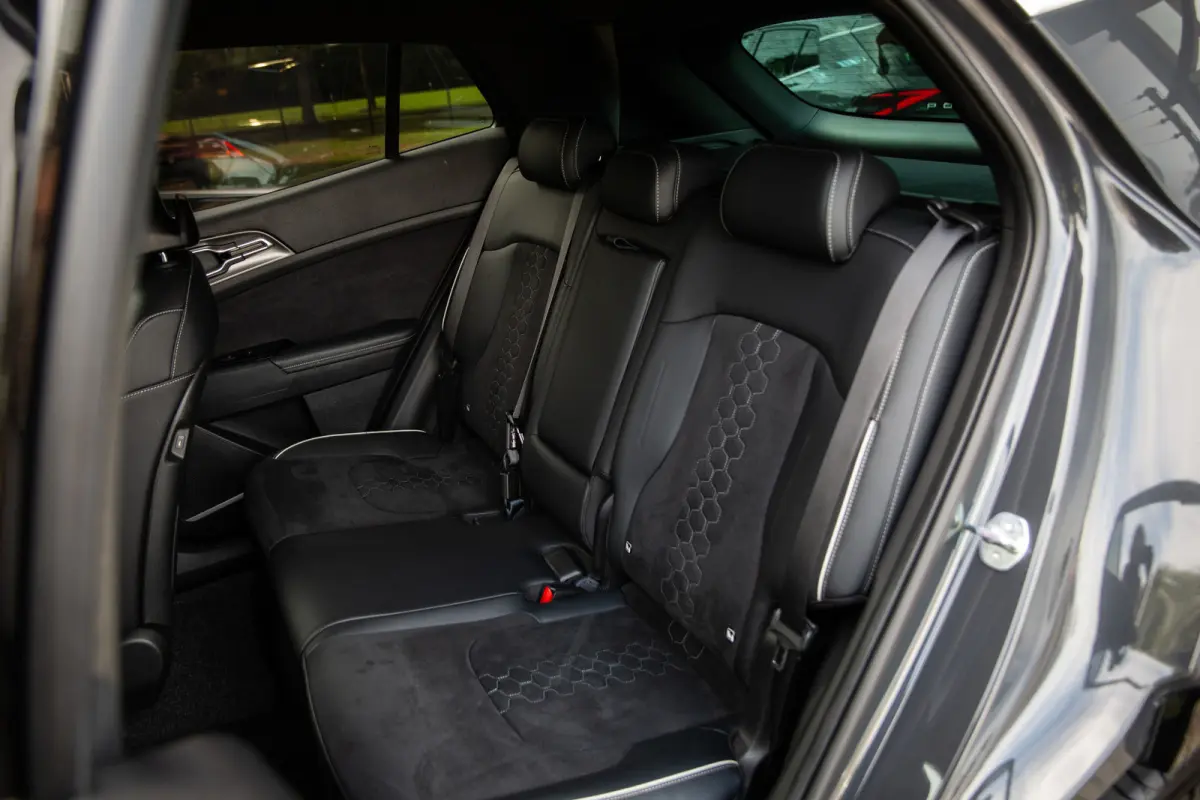 1.6 T-GDi Hybrid GT-Line , Adap. cruise, Achteruitrijcamera, Carplay, Stoel/stuurverwarming,