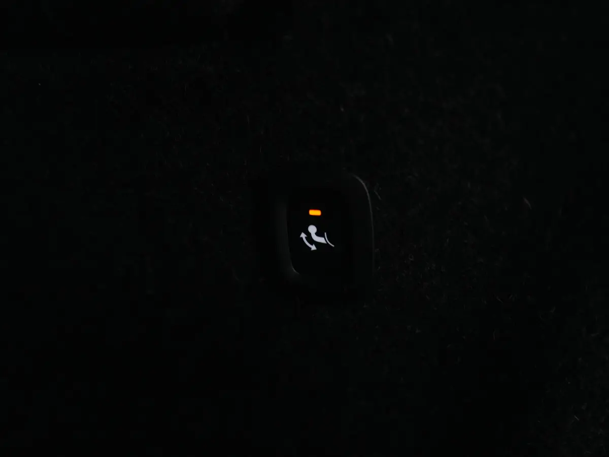 Core | Stuur- & Stoelverwarming | Trekhaak | Camera | Google Maps | LED | Cruise Control | Climate Control