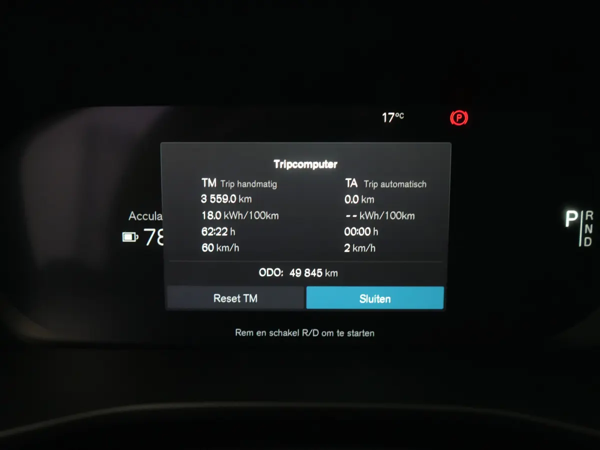 Core | Stuur- & Stoelverwarming | Trekhaak | Camera | Google Maps | LED | Cruise Control | Climate Control